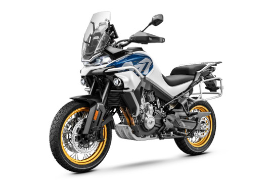 800MT Explore Starry White 2025